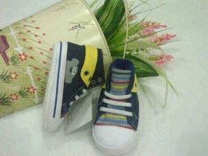 Prewalker Zara Kets Blue Jeans